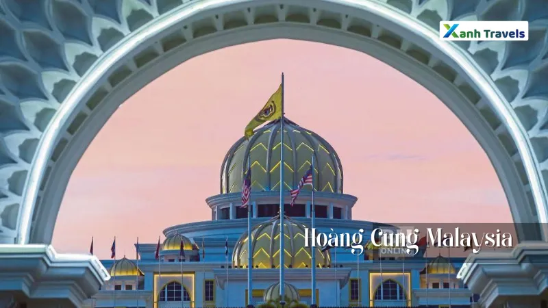 Hoàng Cung Malaysia cò gì chơi?